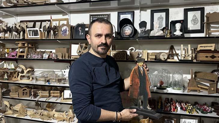 Dede, baba, torun ‘Ziyan olmasın’ diyerek başladılar tam 60 yıllık aynı dükkandalar