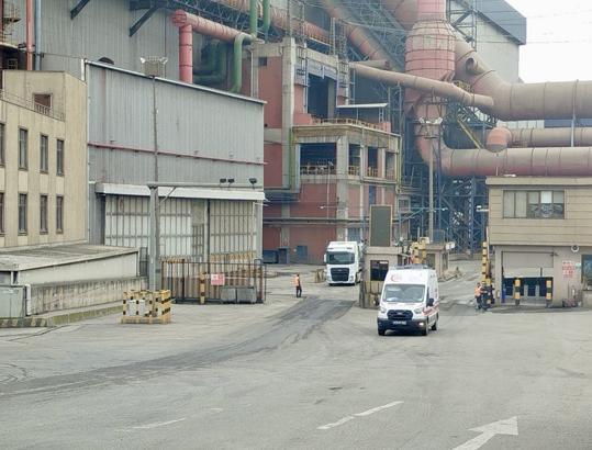 Kocaeli’de fabrikada feci kaza! Yüksekten düşen 4 işçiden 3’ü hayatını kaybetti