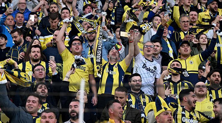 Fenerbahçe-Beşiktaş derbisinden fotoğraflar