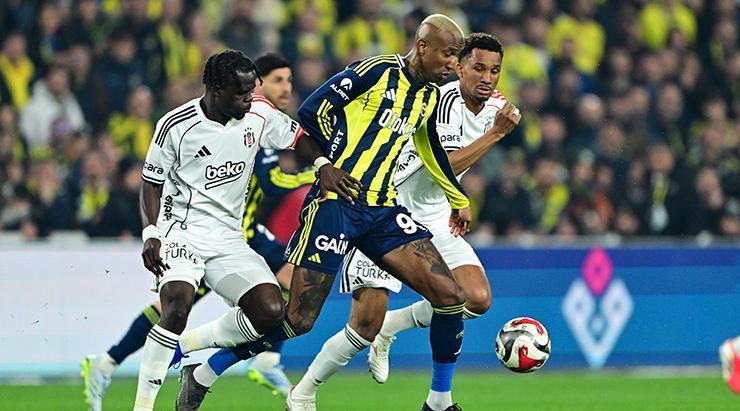 Fenerbahçe-Beşiktaş derbisinden fotoğraflar