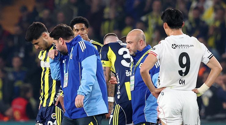 Fenerbahçe-Beşiktaş derbisinden fotoğraflar