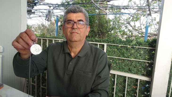 13 yaşında başladı, 35 yıl direndi: Gözler keskin, elleri düzgün olacak