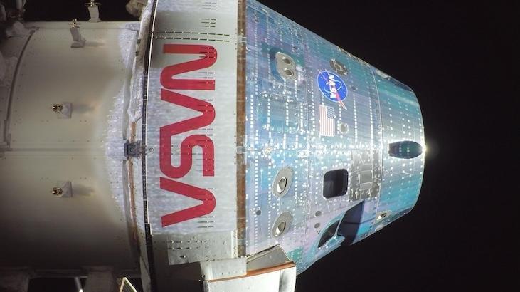 Artemis II, uzay uçuşu tarihinde yeni bir rekor kırdı: İşte muhteşem fotoğraflar