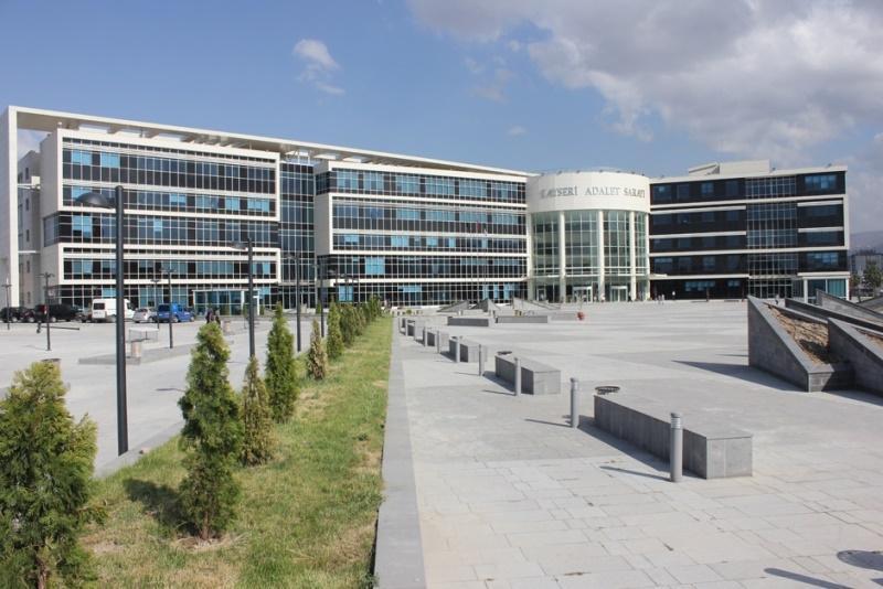 Tokat davasında ceza alan kadın hakime hakaret etti