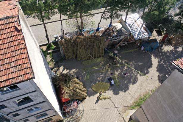 Fabika gibi mahalle, kuşaktan kuşağa aktarılan sır: Bin 500 kişi aynı işi yapıyor