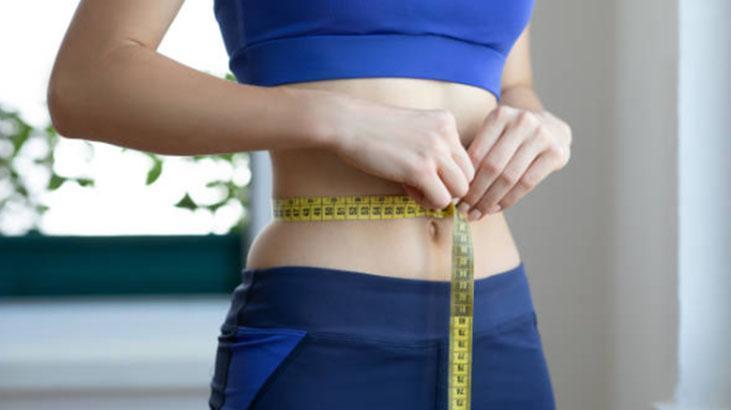 57 kilo verince derisi sarktı Çaresi bu yöntemde saklıymış, karnı artık dümdüz