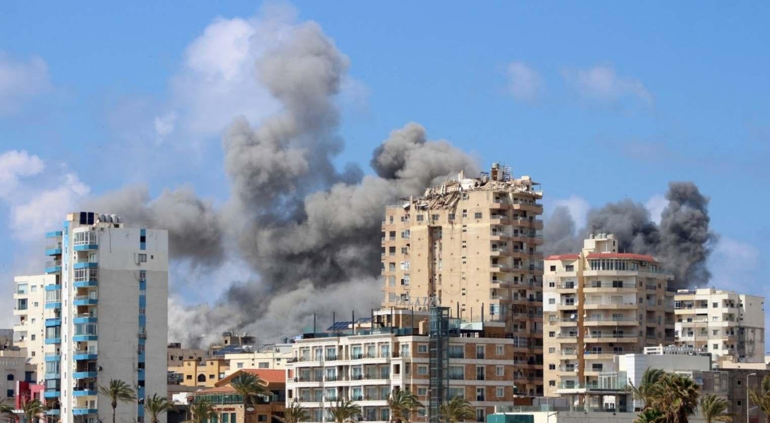 İsrailden Lübnana tarihinin en büyük saldırısı Onlarca ölü, yüzlerce yaralı var: İşte bombardıman sonrası dehşet veren kareler...