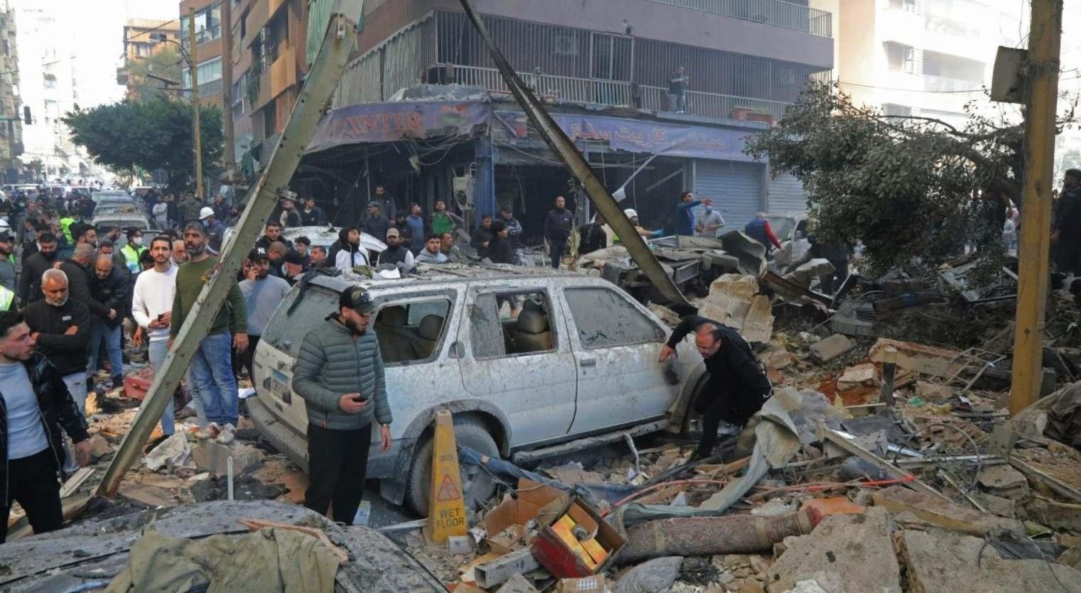 İsrailden Lübnana tarihinin en büyük saldırısı Onlarca ölü, yüzlerce yaralı var: İşte bombardıman sonrası dehşet veren kareler...