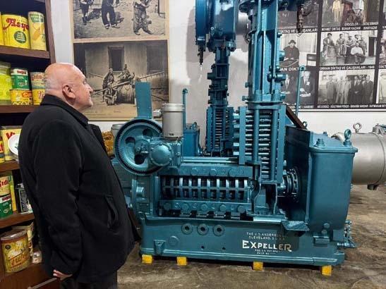 4 kuşaklık miras İçeriye adım atanlar 100 yıl geri gidiyor: Kaybolup gitmesine gönlüm razı olmadı