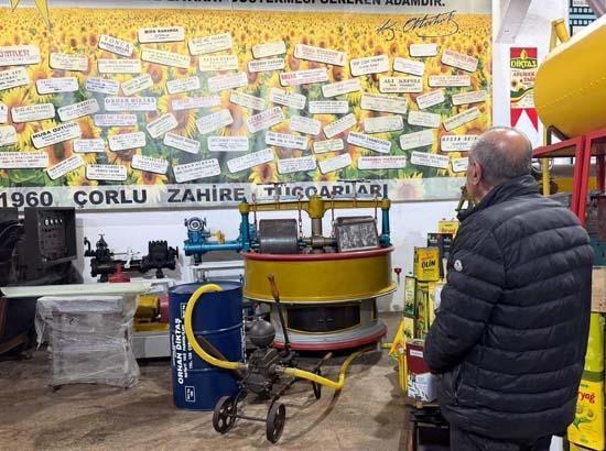 DAHA MODERN BİR YERDE SERGİLEMEK İSTİYORUZ