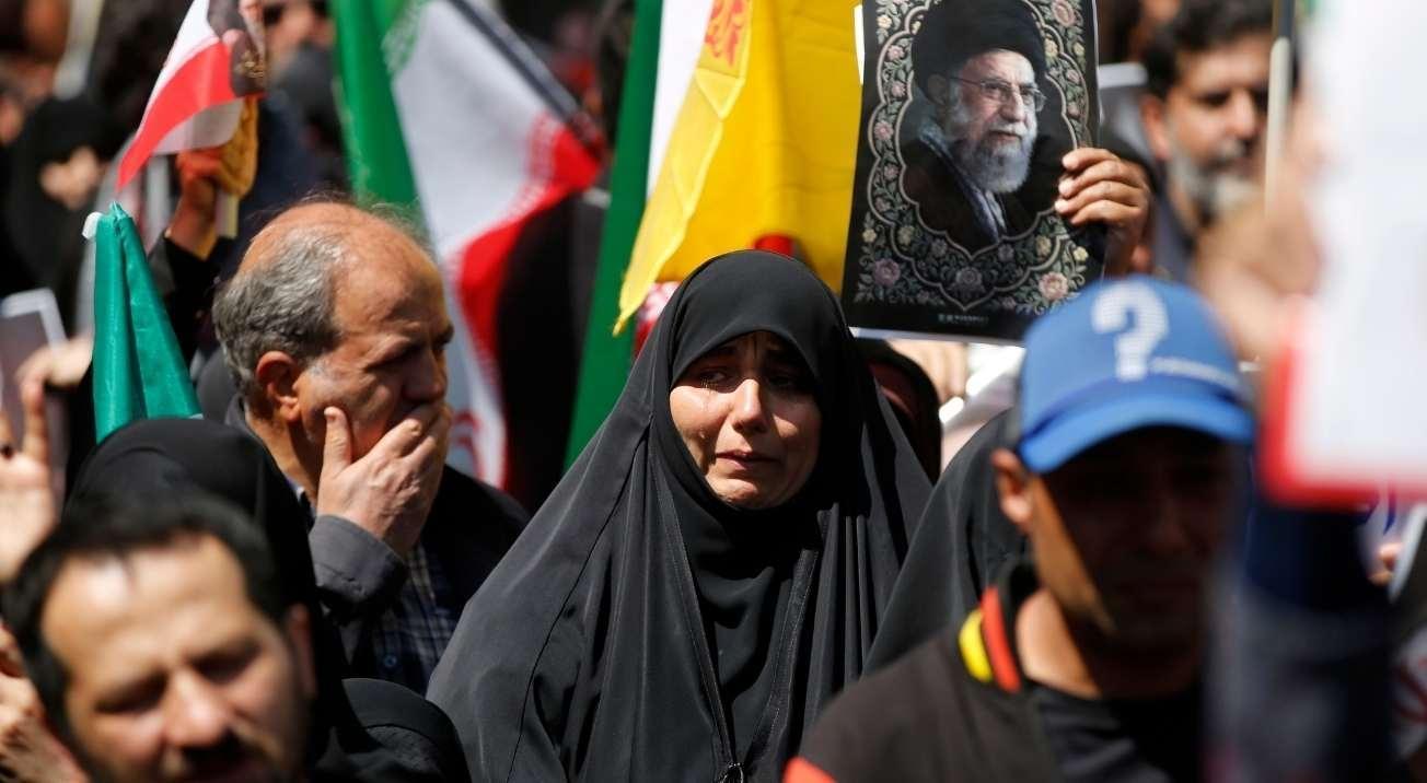İranda binler sokaklara döküldü Hamaneyin ölümünün 40. günü münasebetiyle anma yürüyüşü düzenlendi