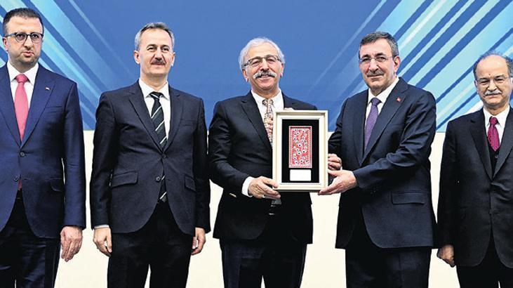 Cumhurbaşkanı Yardımcısı Yılmaz: Türkiye, savunma sanayiinde devrim yaşadı