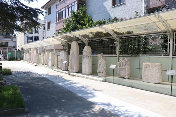 Atatürk’ün annesiyle buluşup hasret giderdiği ev müze oldu Tarihi anının izleri korunuyor Atatürk’ün annesiyle buluşup hasret giderdiği ev müze oldu Tarihi anının izleri korunuyor