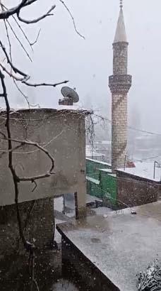 Fotoğraflar bugün çekildi Ankara dahil birçok kent beyaza büründü
