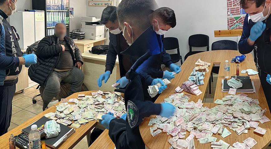 Dilencinin üzerinden çıkan para şaşırttı! Günlük kazancı dudak uçuklattı