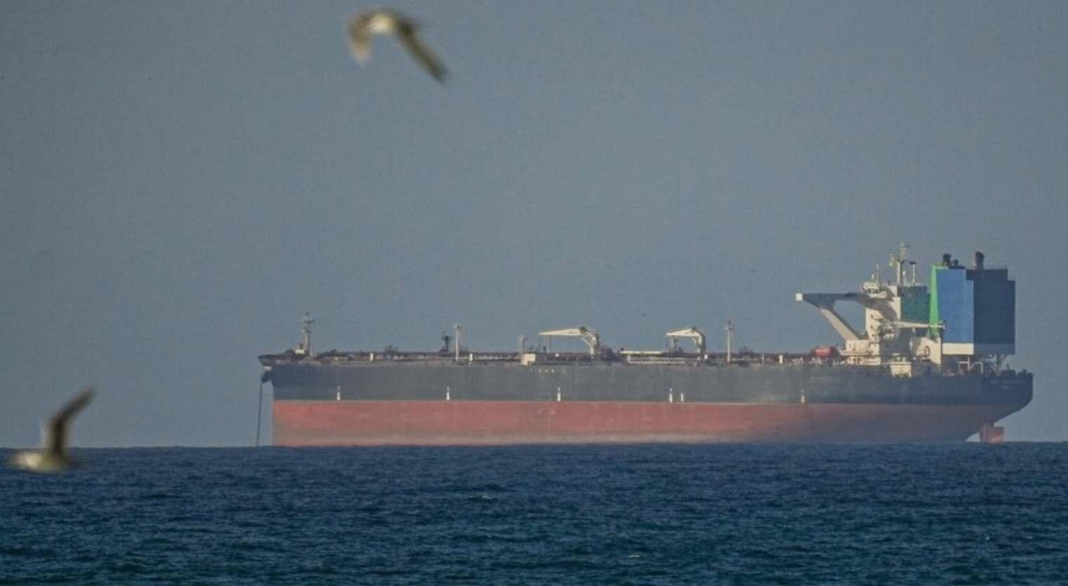 İran'dan abluka delindi iddiası! 'En ufak engelle karşılaşmadan geçtik'