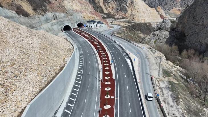 Yeni otoyol ve tünel yarın hizmete giriyor! Yol süresi 15 dakikaya düşecek