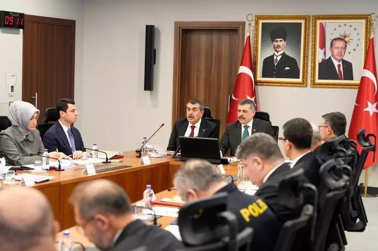 Bakanlık açıkladı ❗ Okullarda güvenlik önlemleri nelerdir İşte yeni okul güvenlik önlemleri Bakanlık açıkladı ❗ Okullarda güvenlik önlemleri nelerdir İşte yeni okul güvenlik önlemleri