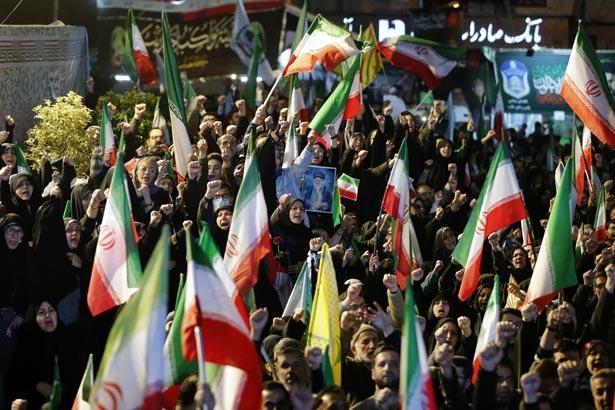 İrandan ABD ve İsraile füzeli protesto İşte bölgeden son görüntüler