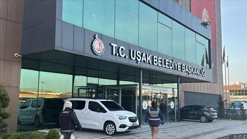 Uşak Belediyesine rüşvet soruşturması: 29 şüpheli adliyede