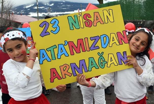 Türkiye’nin dört bir yanında 23 Nisan coşkusu