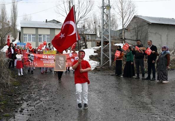 Türkiye’nin dört bir yanında 23 Nisan coşkusu
