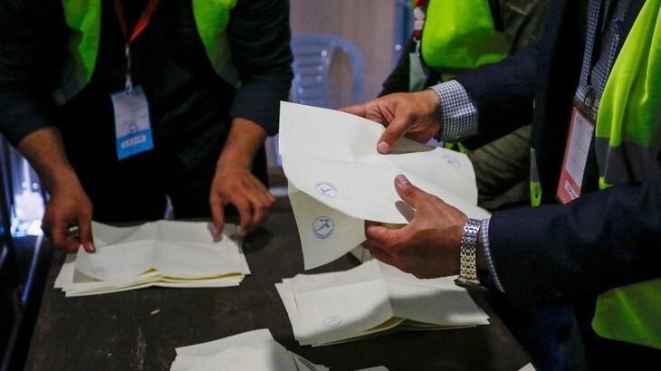 Filistin'deki yerel seçimde oy sayma işlemleri devam ediyor