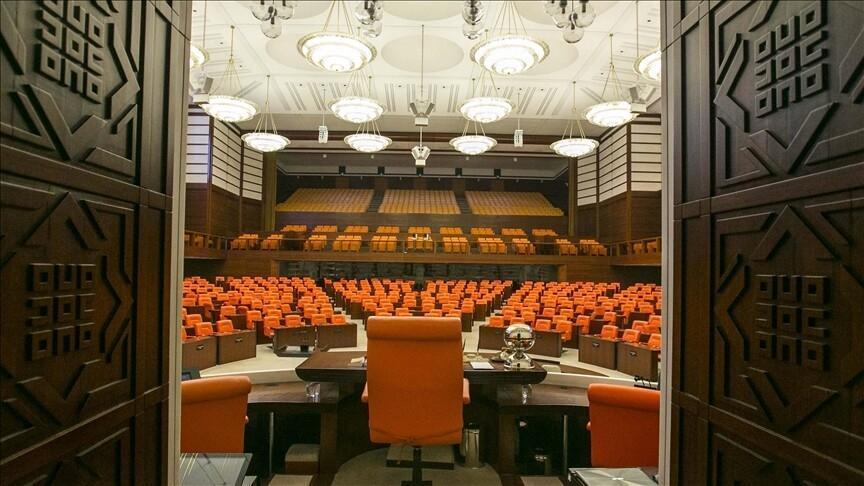 Türk demokrasi tarihinin kara lekesi '27 Nisan'ın üzerinden 19 yıl geçti