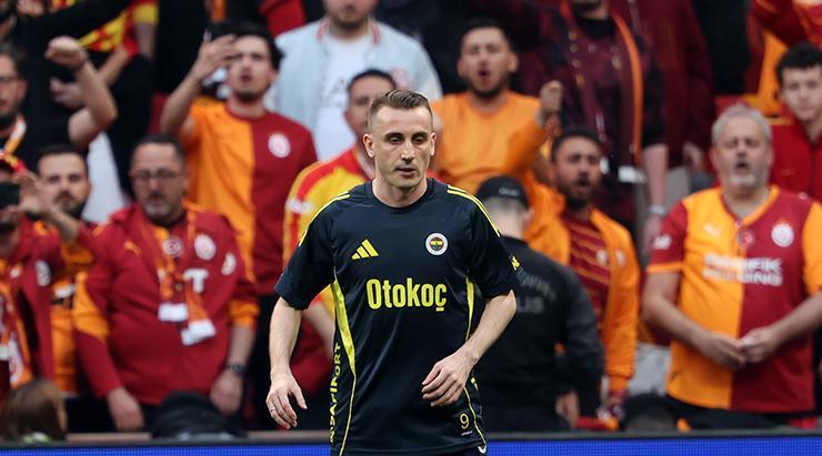 Galatasaray-Fenerbahçe derbisinden fotoğraflar