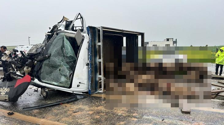 Siirt’te feci kaza! 2 kişi öldü, 3 kişi yaralı