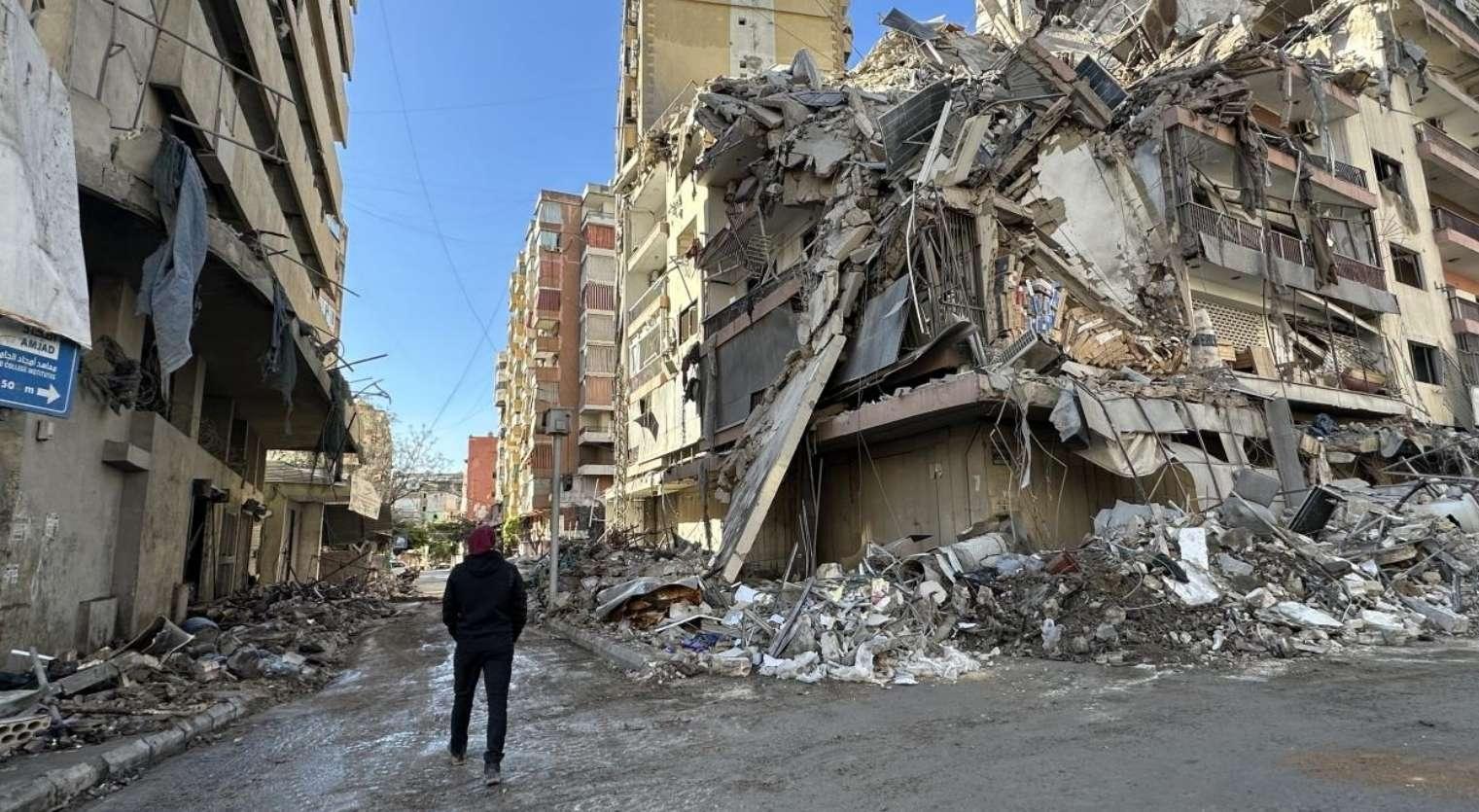 İsrail saldırılarında Lübnan'da korkunç rakamlar! Ölü sayısı 2 bini aştı