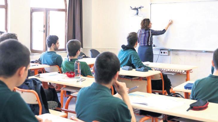 Öğretim süresi yeniden yapılandırılmalı