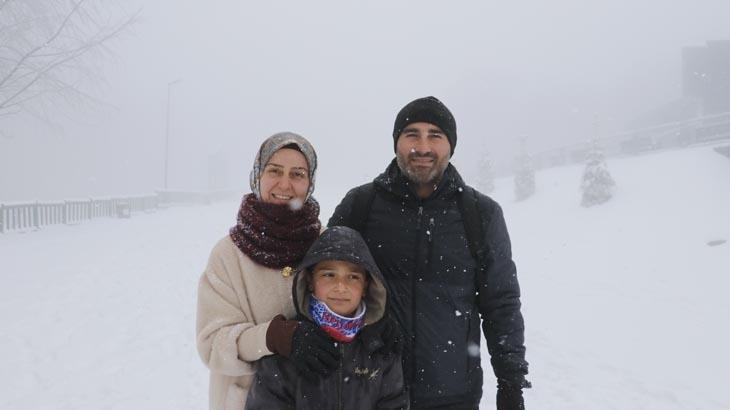 Fotoğraflar bugün çekildi Mayıs ayında kar sürprizi... Kent merkezi bembeyaz