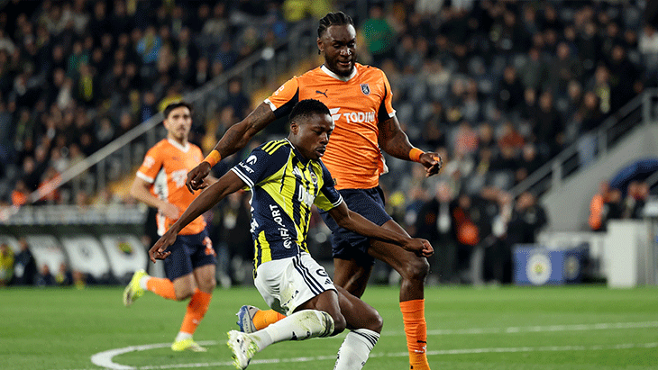 Fenerbahçe-Başakşehir maçından kareler