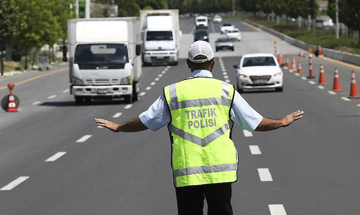3 MAYIS KAPALI YOLLAR 3 MAYIS KAPALI YOLLAR