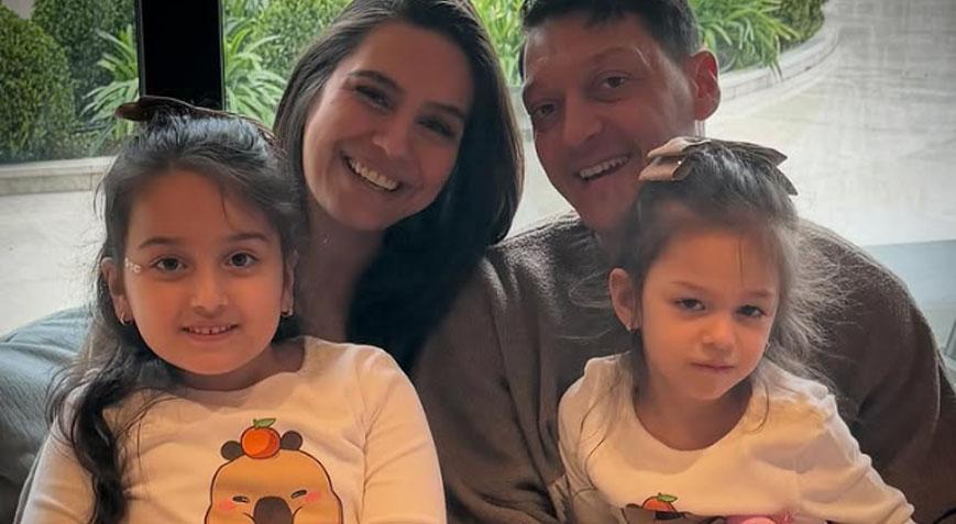3 çocuklu mutluluk Amine Gülşe’den Elisanın ilk ayında duygusal paylaşım