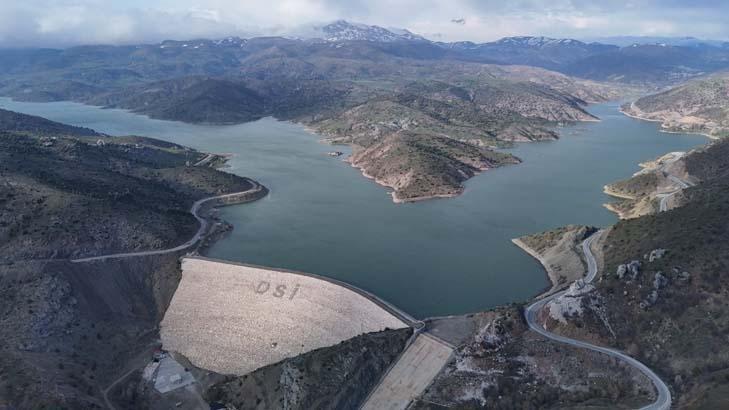 Sular çekilince ortaya çıkmıştı, 2 yıl sonra yeniden kayboldu ‘Karşısına geçip duamızı edeceğiz’ Sular çekilince ortaya çıkmıştı, 2 yıl sonra yeniden kayboldu ‘Karşısına geçip duamızı edeceğiz’