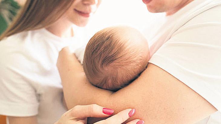 Babalık izni yetersiz! En kritik dönemde anne evde baba işte