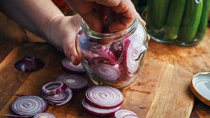 Doğal antibiyotik tabağınızda C vitamini deposu mor soğanın gücü