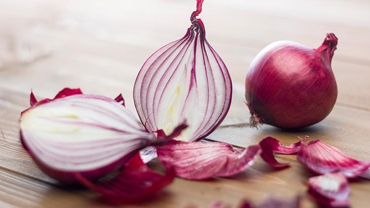 Doğal antibiyotik tabağınızda C vitamini deposu mor soğanın gücü