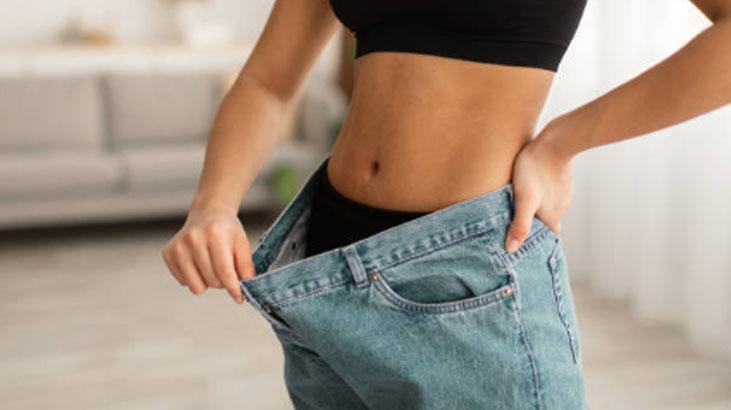 6 ayda 25 kilo verdi, yüzü bile değişti Kahveme bunu ekledim 6 ayda 25 kilo verdi, yüzü bile değişti Kahveme bunu ekledim