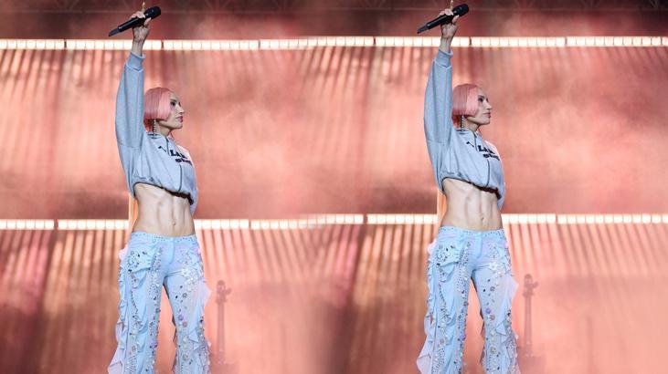 Gülşenden iddialı tarz Konserdeki kombini olay oldu
