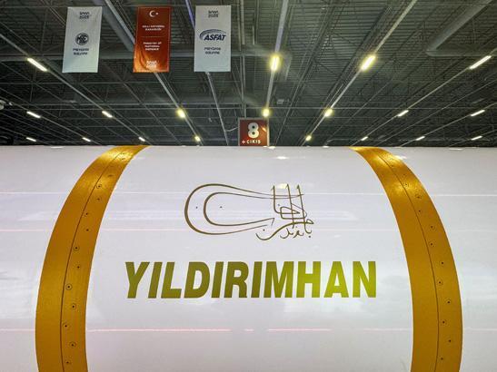 Türkiyenin 6 bin kilometrelik menzilli kıtalararası balistik füzesi YILDIRIMHAN, SAHAda sergilendi Türkiyenin 6 bin kilometrelik menzilli kıtalararası balistik füzesi YILDIRIMHAN, SAHAda sergilendi