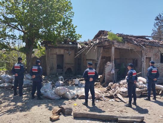 Kaçak kazı büyük sırrı ortaya çıkardı Dünyaca ünlü eserle aynı işçilik: 2 farklı odaya ait izler görüldü