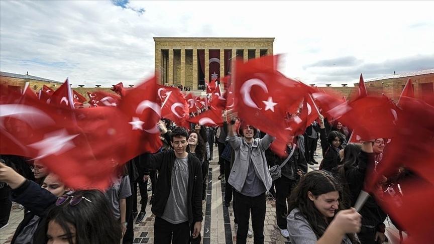 19 MAYIS RESMİ TATİL Mİ