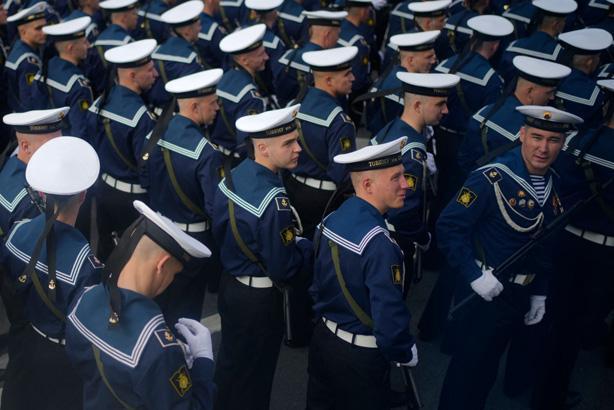 Rusya’da Zafer Gününde alışılmış görüntüler yok İşte törenin dikkat çeken anları