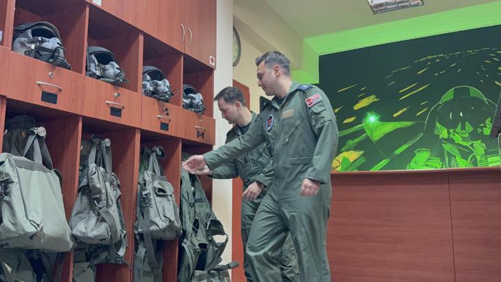 Türk jetleri EFES 2026’da gövde gösterisi yaptı F-16’lar görev için peş peşe havalandı