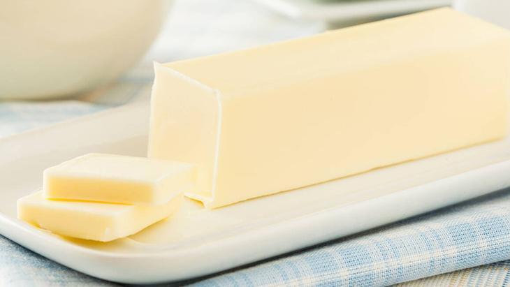 Şeflerin ortak sırrı Limon ekleyince tereyağı restoran lezzetine çıkıyor