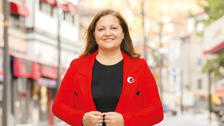 BURCU KÖKSAL KİMDİR Ak Partiye geçen Afyonkarahisar Belediye Başkanı Burcu Köksal hayatı ve kariyeri...