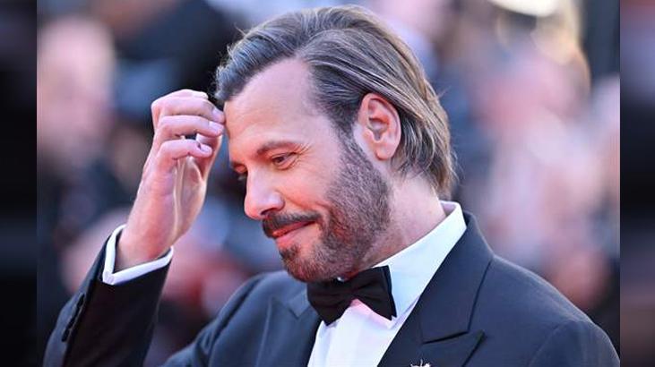 Cannes’da Özgü Namal rüzgarı Kırmızı halı tarzı tam not aldı Cannes’da Özgü Namal rüzgarı Kırmızı halı tarzı tam not aldı